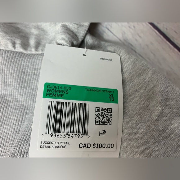 Nike Yoga Hoodie - Picture 4 of 4